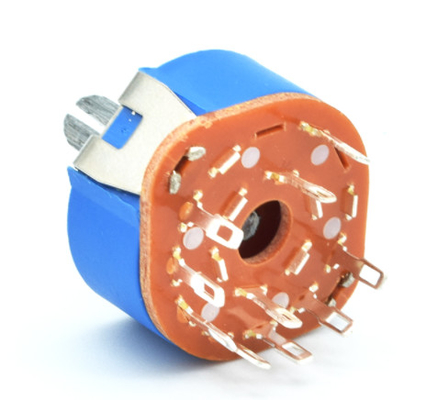 Công tắc quay vòng có đường kính 25mm có nắp che bụi màu xanh lam được sử dụng cho thiết bị điện và đầu dò