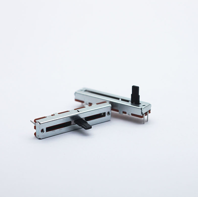 Trung Quốc Nhà sản xuất chiết áp trượt có công tắc 30 mm Tuyến tính du lịch Chiết áp 5k 10k ohm Chiết áp 100k