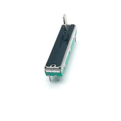 Tay cầm kim loại C3044G Du lịch 30 mm Rộng 8,1 mm được sử dụng cho tai nghe và micrô của bảng điều khiển âm thanh