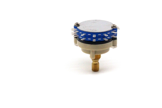 Công tắc băng tần-SR38 2 cực 6 vị trí Công tắc xoay để chuyển đổi tần số, cửa tự động
